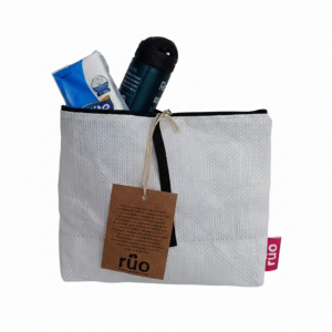 Neceser reciclado de rafia